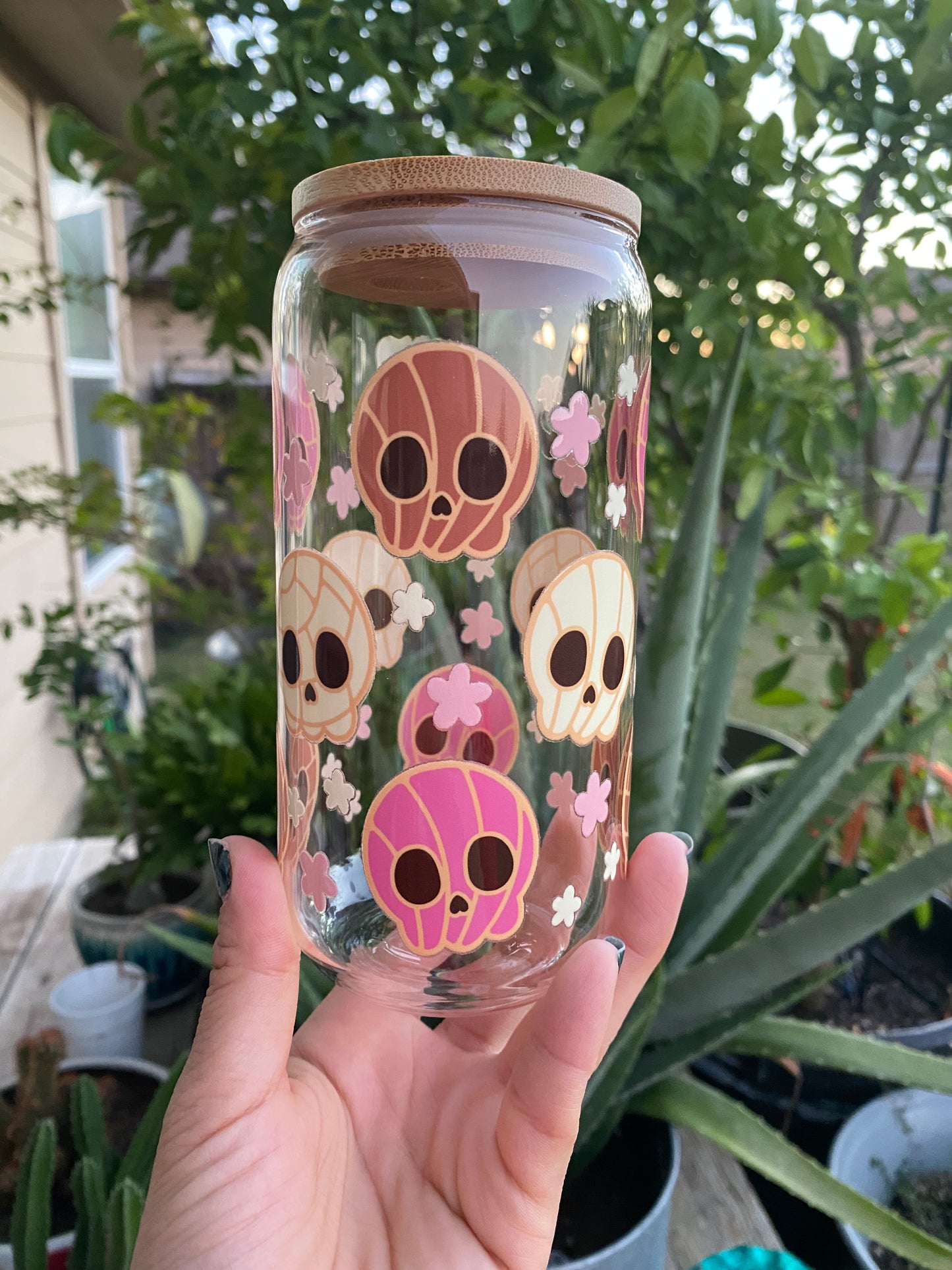 Halloween Glass Cup - Spooky Conchas