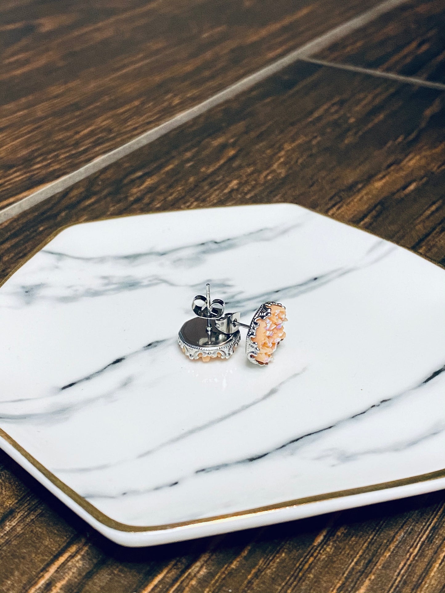 Earring Studs - Peach 🍑 Druzy