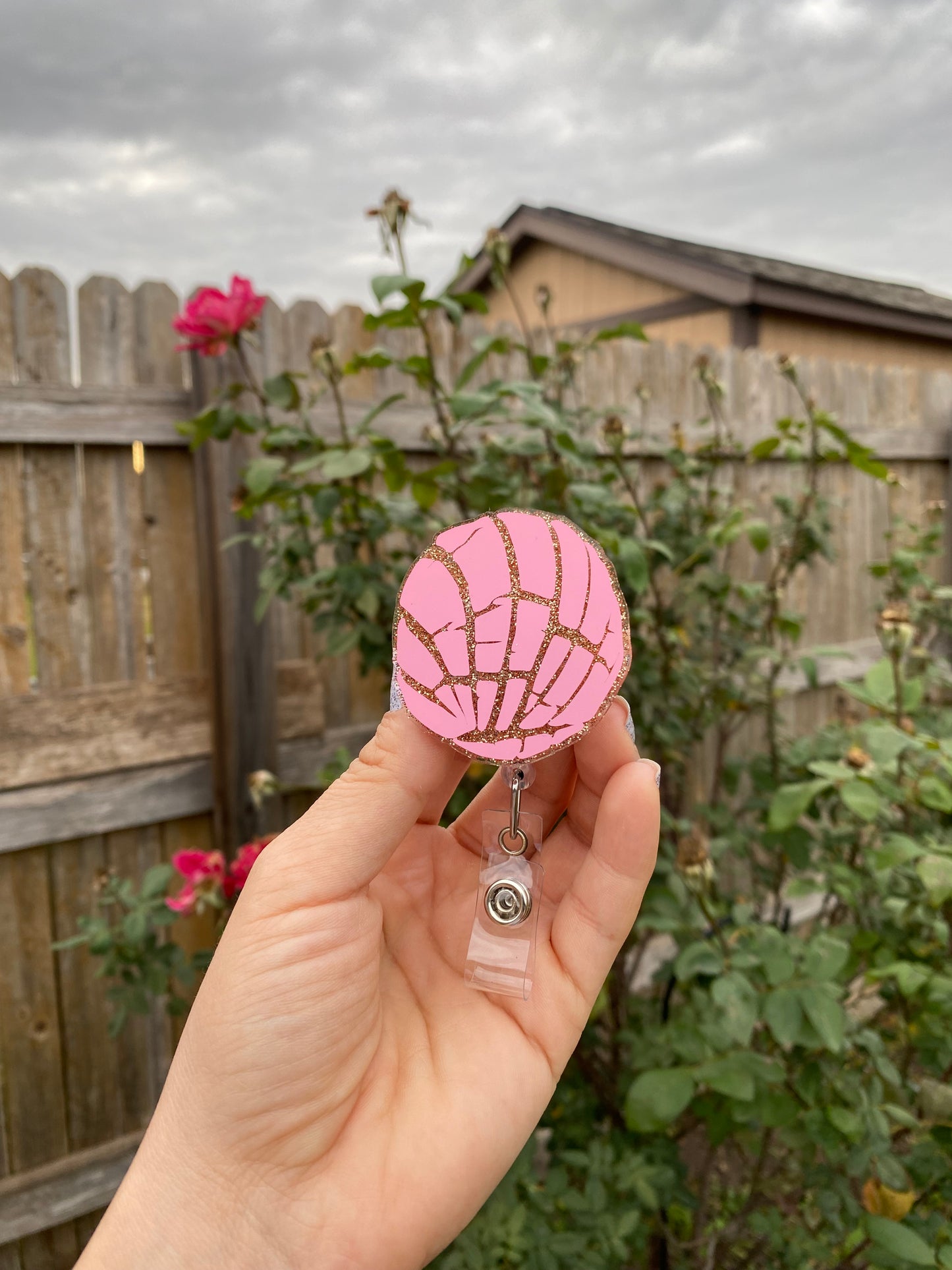 Badge Reel - Concha