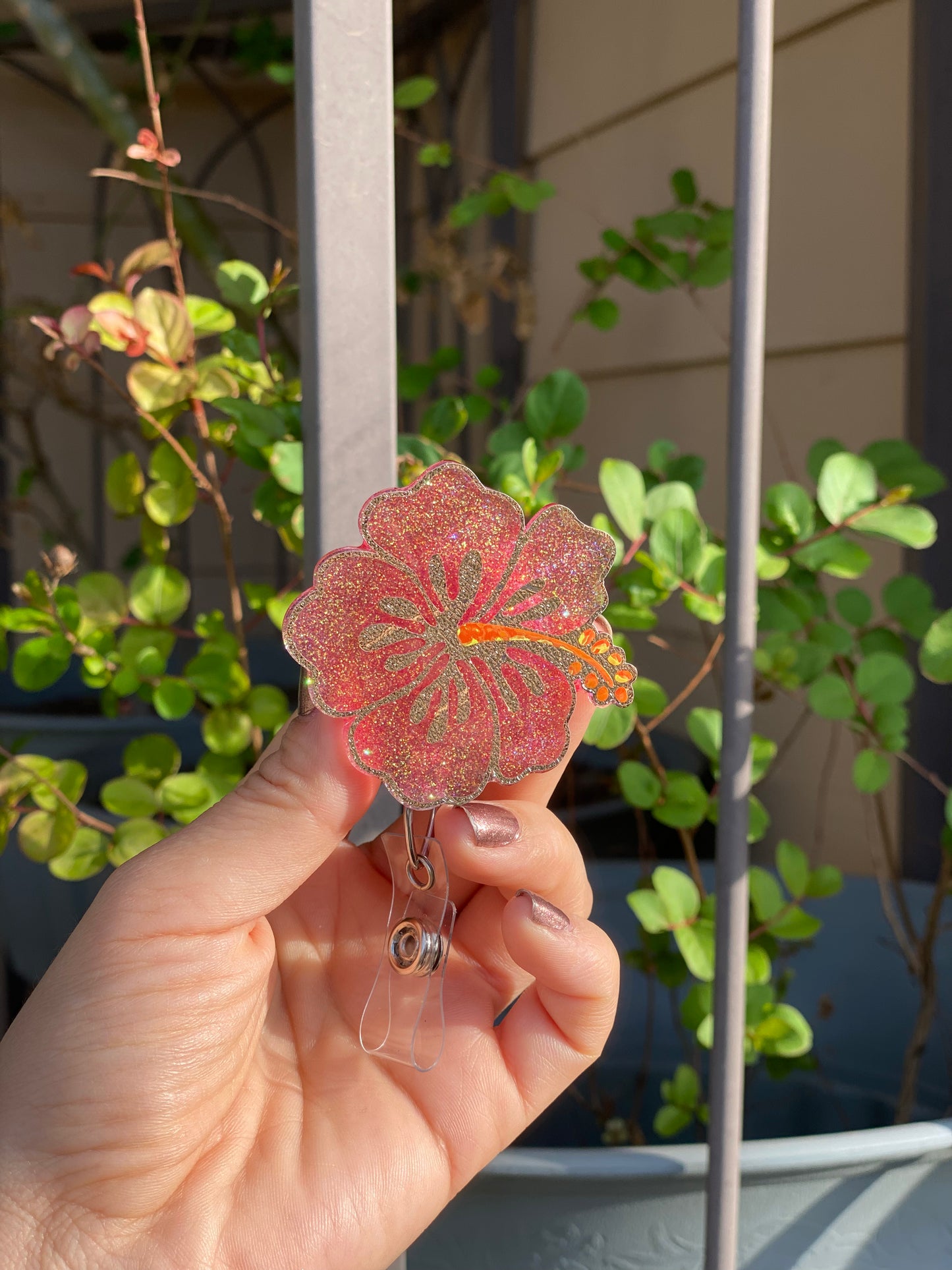 Floral Badge Reel - Hibiscus 🌺 Flower