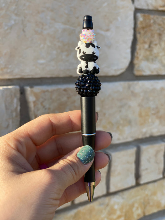 Bead Pen🖊️- Baby Cow 🐄