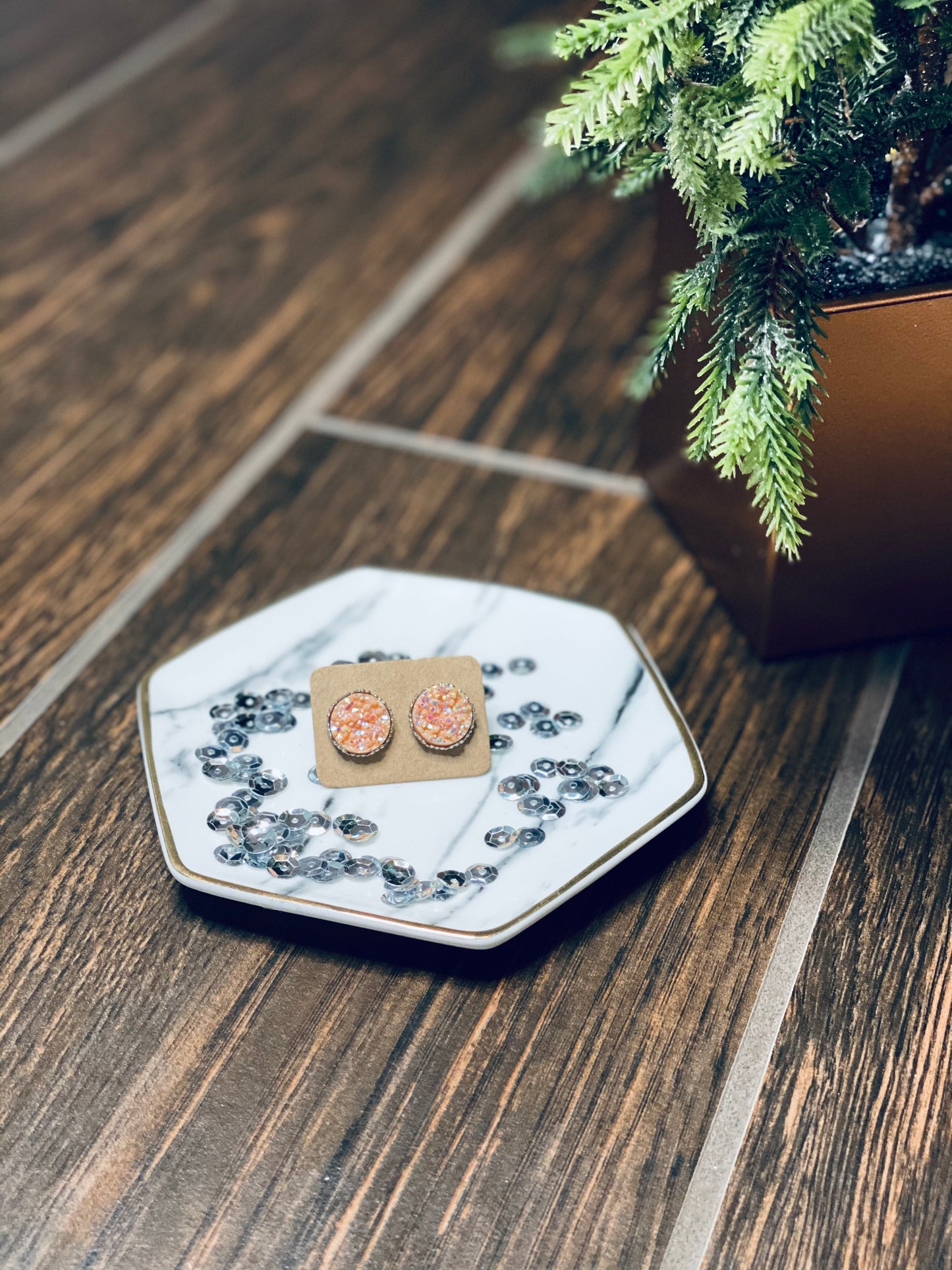 Earring Studs - Peach 🍑 Druzy
